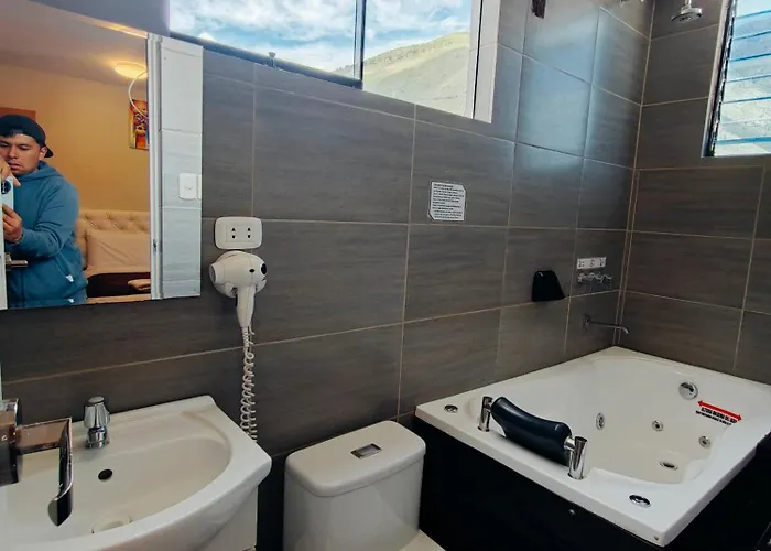 California Hotel 3*