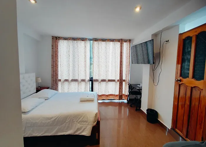 Hotel California 3*